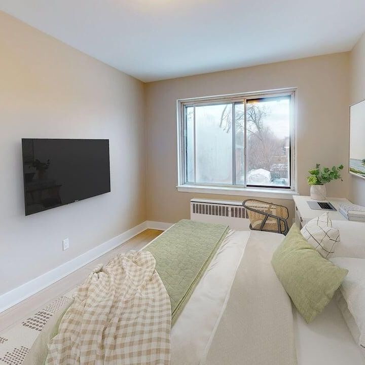 1030-1040 Hollington Street, Carlington, Ottawa, ON - Photo 1