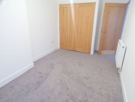 Bebington Road, Tranmere - Photo 2