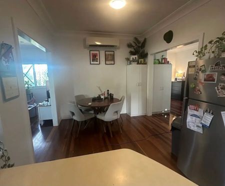 Wavell Heights - Photo 3