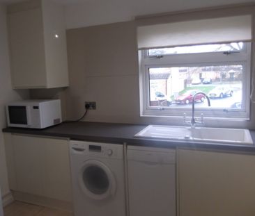 2 bedroom Apartment - Yarmouth Road, Stevenage - Photo 4