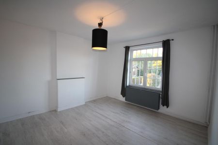Spacieuse maison 4 ch. avec bureau et jardin à 4280 Avin  Loyer: 1 100 € - Foto 5