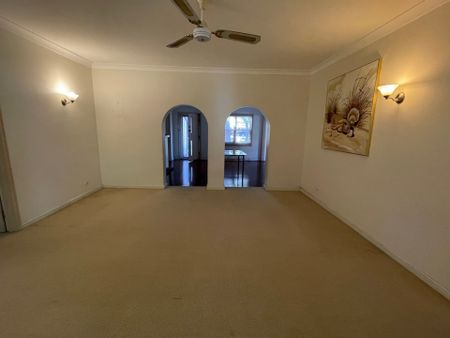 25 Tain Street, Applecross, WA 6153 - Photo 3