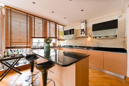 2 bedroom flat to rent - Photo 5