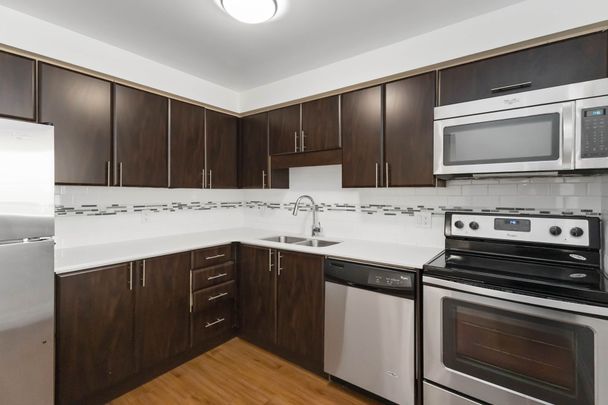 For Lease - 675 RICHMOND Street Unit# 609, London East, Ontario - Photo 1
