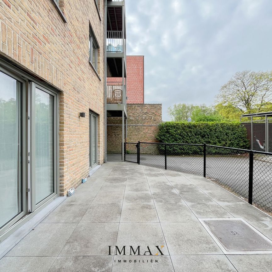 3 slaapkamer appartement nabij het centrum van Brugge - Photo 1