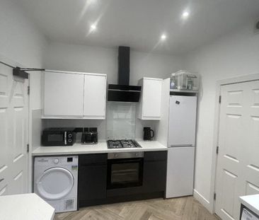 Park Road, Bedworth, CV12 - Photo 4