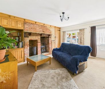 2 bedroom end of terrace house to rent - Photo 2