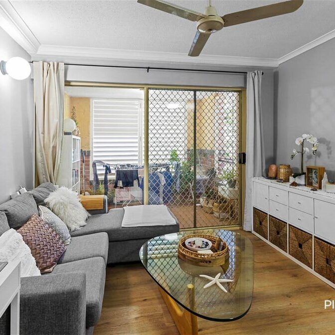 A Quiet Sanctuary Away from The Bustle of The Inner-City - Photo 1