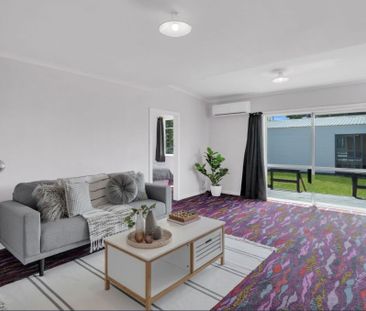 Castlecliff - 3 bedrooms - Photo 1