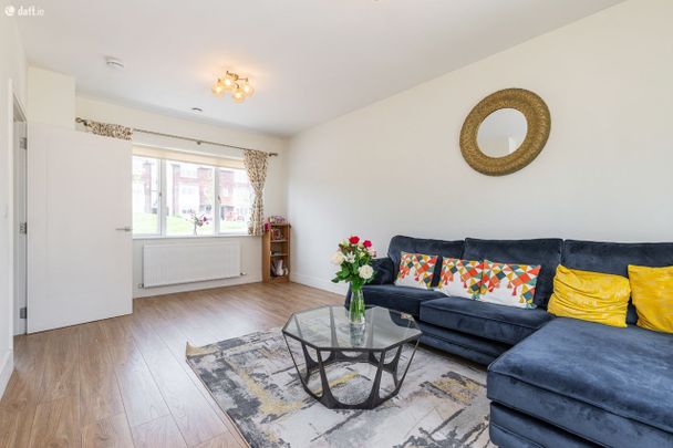 76 Clay Farm Drive, Leopardstown, Dublin 18 - Photo 1