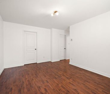 Nouveauté sur le marché Appartement à louer - Laval (Chomedey) (Aut... - Photo 1