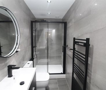 5 bedroom house to rent - Photo 1