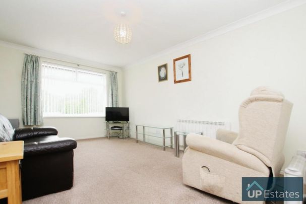 1 bedroom semi-detached bungalow to rent - Photo 1