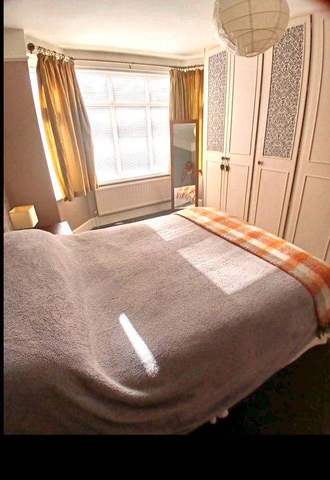 1 bedroom in a house share to rent - Photo 5