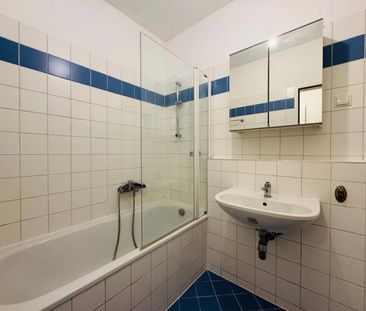 Lichtdurchflutete Balkonwohnung mit guter Verkehrsanbindung - Photo 3