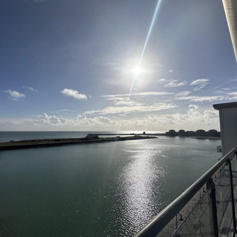 3 bedroom apartment to rent - Photo 2