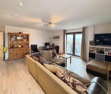 Galleon Way, CARDIFF - Photo 1