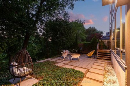 28 Beaucourt Road apartment — Toronto, ON (3-Bedroom) - 3 Bedroom - Photo 2