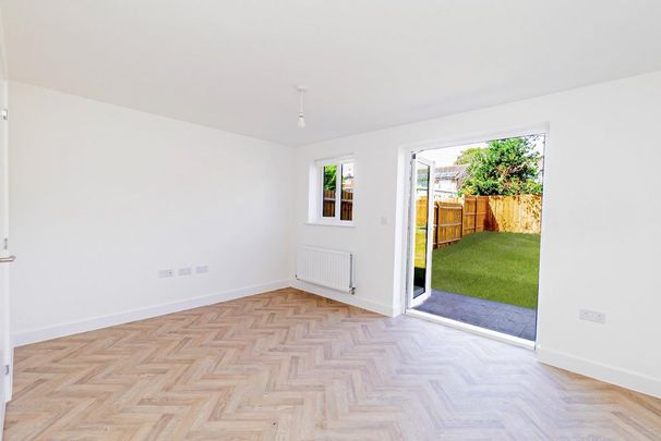 2 bedroom semi-detached house to rent - Photo 1