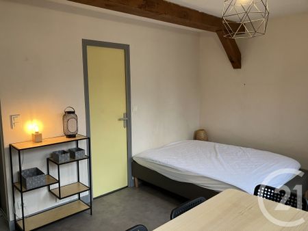 Location Appartement 1 pièce 22m² TROYES 10000 - Photo 2