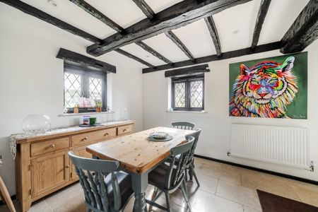 3 bedroom cottage to rent - Photo 4