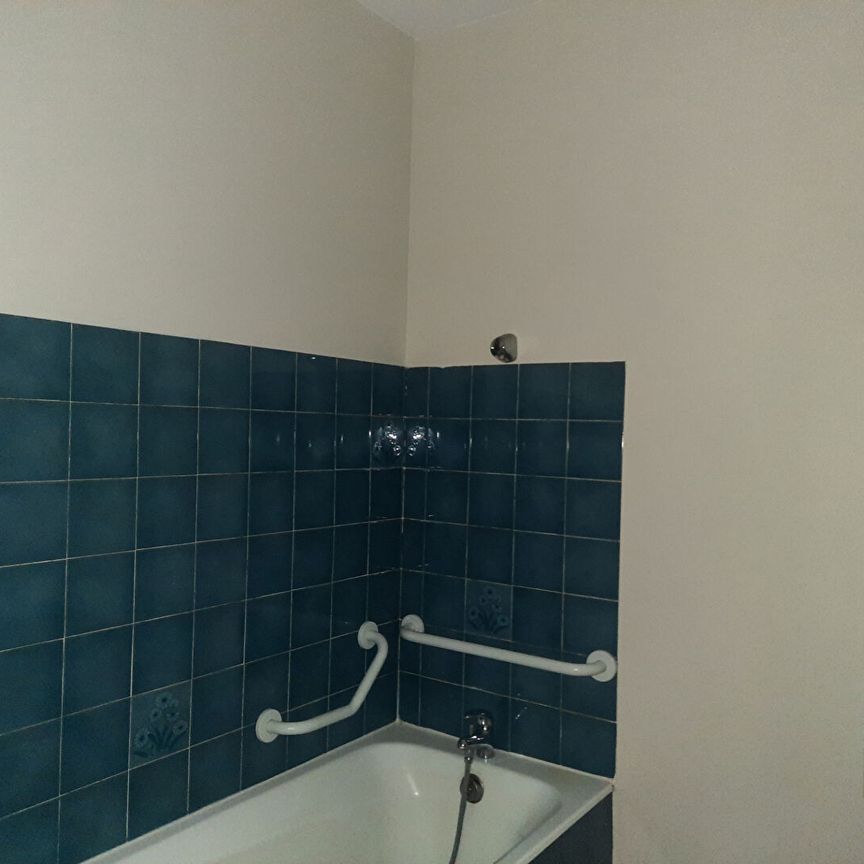 Location Appartement 2 pièces 47m² - Photo 1