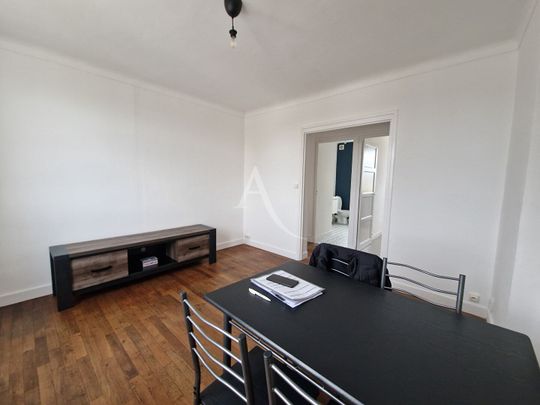 Location Appartement 3 pièces 56m² SAUMUR 49400 - Photo 1