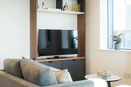 3 bedroom apartment to rent - Photo 2