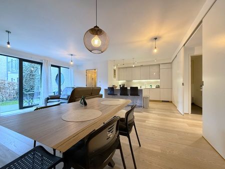 Rez-de-chaussée - à louer - Photo 3