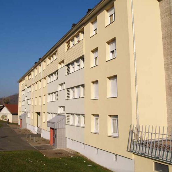 Location - Appartement T4 - 67 m² - Pont-de-Roide-Vermondans - Photo 1