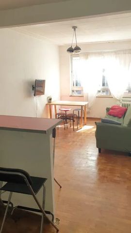 Calle de Hortaleza, Madrid, Community of Madrid 28004 - Photo 4