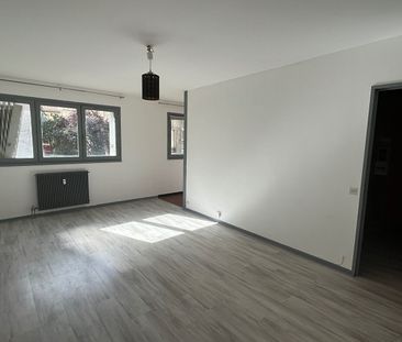 Appartement Saint Etienne 1 pièce(s) 30 m2 - Photo 5