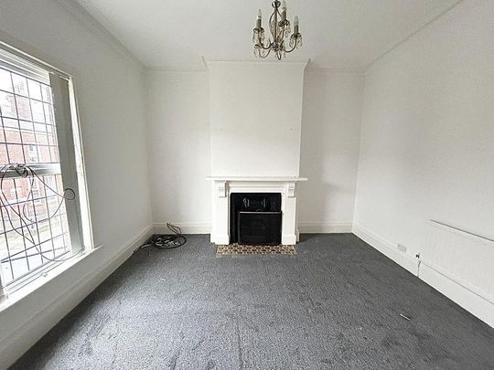 4 bedroom property to rent - Photo 1