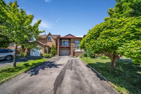 For Lease - 883 Thistle Down Circle, Mississauga, Ontario - Photo 5