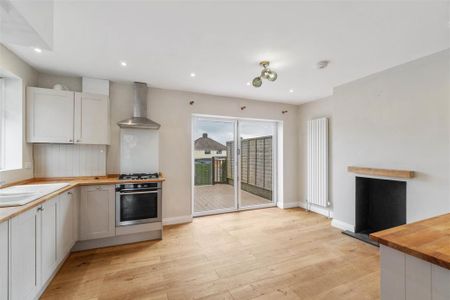 3 bedroom house to rent - Photo 2