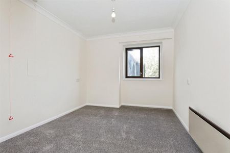 1 bedroom retirement property to rent - Photo 4