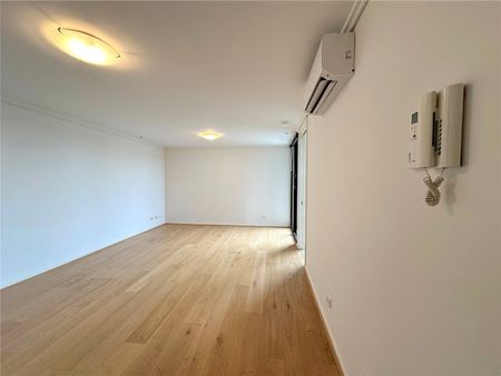 221/22 Kavanagh Street - Photo 2