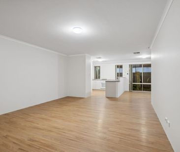 Std Rooms Available. Stylish & Luxurious House. Plenty of Parking! - Photo 6