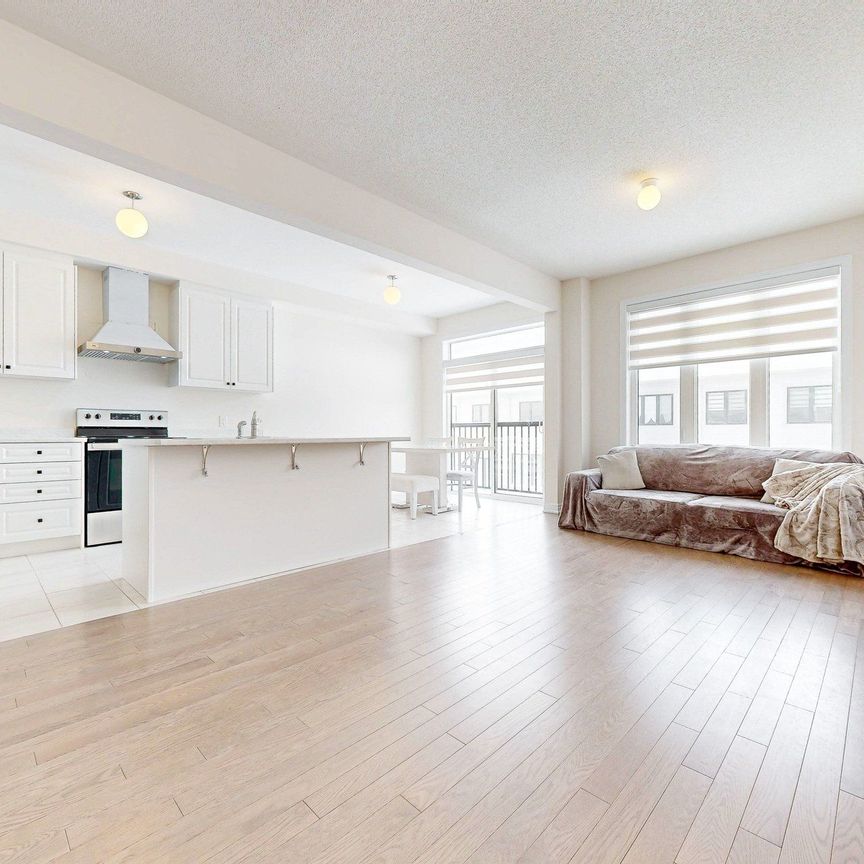 For Lease - 2011 HORACE DUNCAN Crescent, Oshawa, Ontario - Photo 1