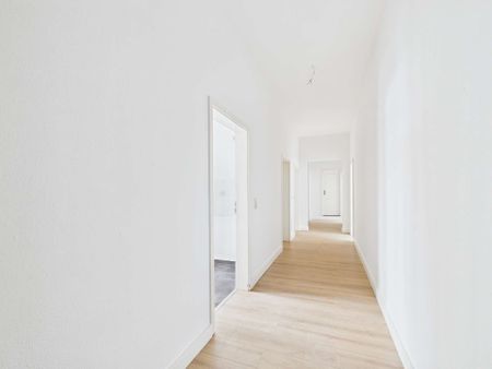 Frisch renovierte 3-Raum Wohnung mit Balkon zentrumsnah in Plauen - Foto 4