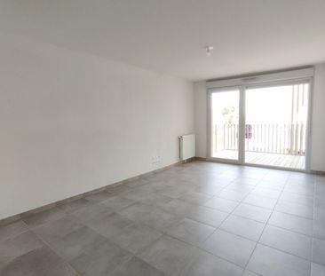 Location Appartement 2 pièces 42m² TOULOUSE 31200 - Photo 3