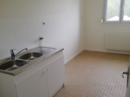 Appartement T4 – Proche du centre bourg - Photo 5