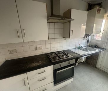 3 bedroom House To Let - Photo 1