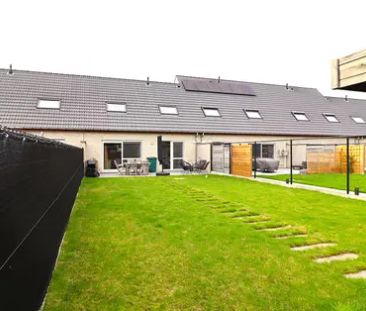 Recente, instapklare woning met zongerichte tuin - Photo 6