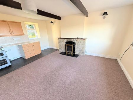 2 bedroom terraced house to rent - Photo 2