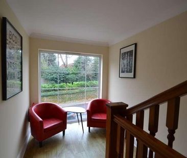 Strathclyde Place, London Road, Pulborough, West Sussex, RH20 - Photo 5