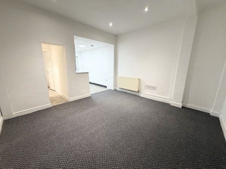 Vista Road, Haydock WA11 0RZ - Photo 5