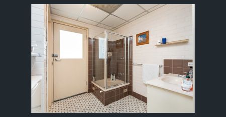 Ground-Floor Coastal Gem with Stunning Ocean Views - Photo 4