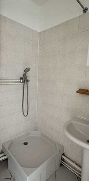 Location Appartement 2 pièces 29m² - Photo 1