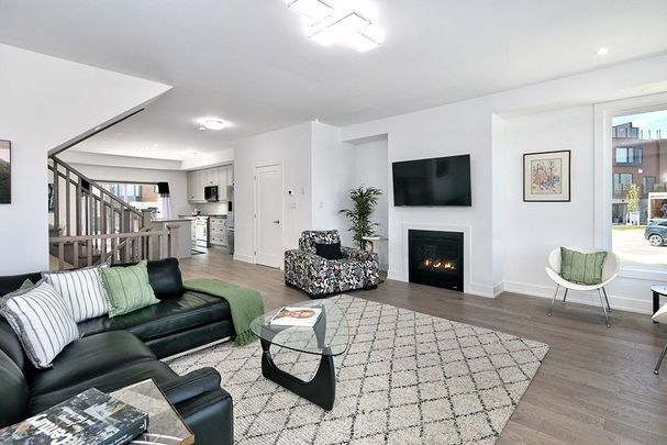 For Lease - 117 Sladden Court Unit# 24, Blue Mountains, Ontario - Photo 1